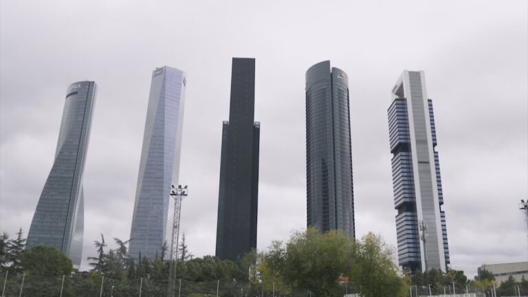 Descubre cuánto impacta España en el cielo: ¿Cuántos rascacielos tiene?